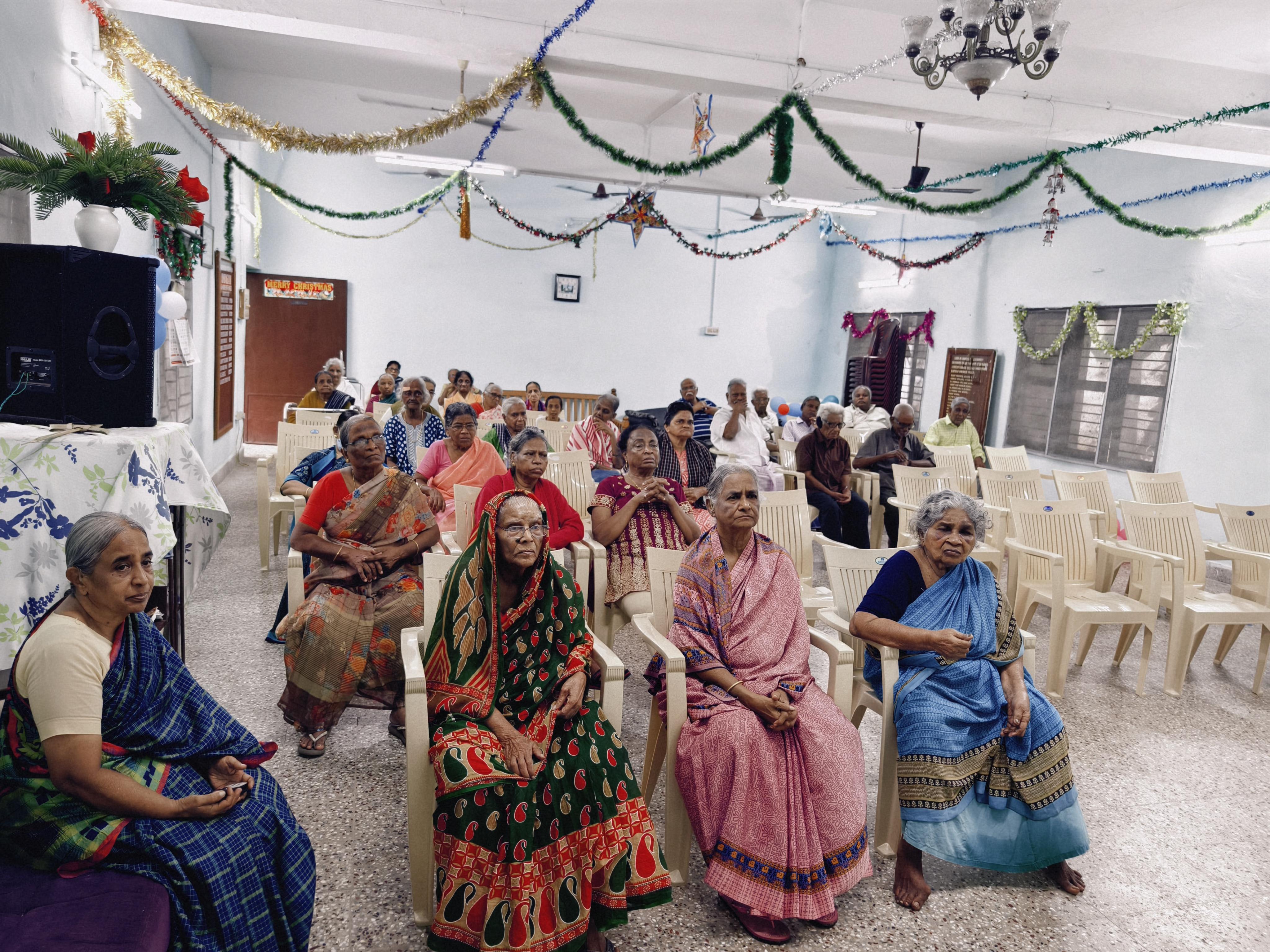 HECS Spreads Warmth and Cheer at Little Drops Old Age Home, Somangalam